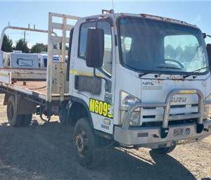 Isuzu NPS 250 4WD NPS-75 4HK1-TCN Engine - Wrecking V4027