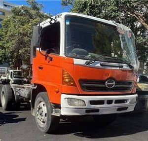 Hino Ranger Pro 14 6X4 FM1J JO8C-UK Engine - Wrecking V4085