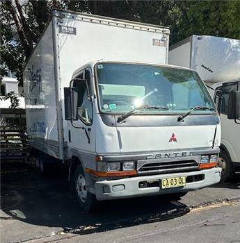 Mitsubishi Canter FE637 4D33-4A Engine - Wrecking V4079