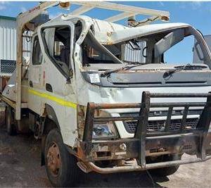 Mitsubishi Fuso Canter 4WD FG84D 4M50-3AT7 Engine - Wrecking V4075