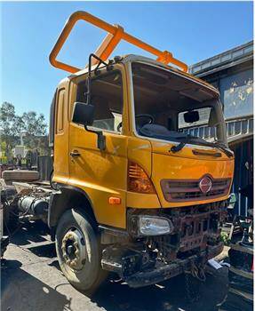 Hino 500 2630 6X4 FM1A AO9C-TT Engine - Wrecking V4029
