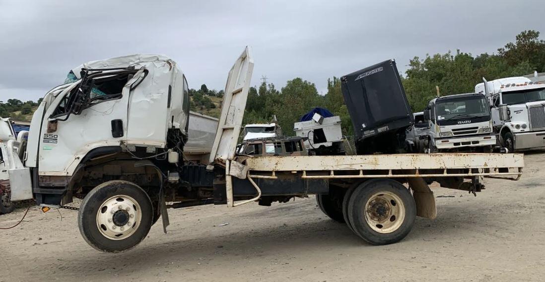 Isuzu FSS 550 4WD FRR-90 4HK1-TCS - Wrecking V3823