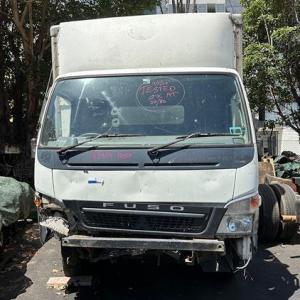 Mitsubishi Fuso Canter FE85P 4D34-3AT3B Engine - Wrecking V3924