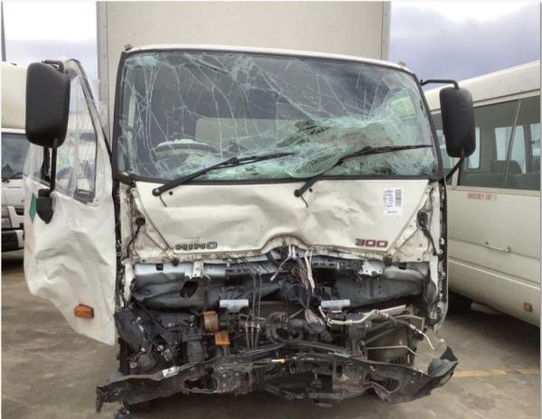Hino 300 617 XZU-710R NO4C-UT Engine - Wrecking V3932