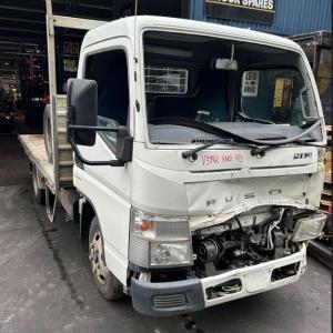 Mitsubishi Fuso Canter 413 FEA21 4P10-Engine - Wrecking V3942