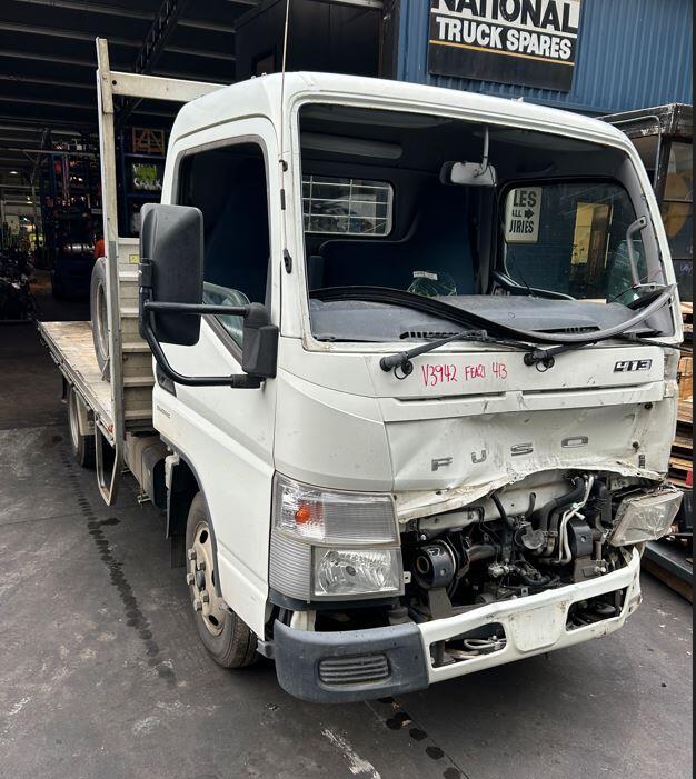 Mitsubishi Fuso Canter 413 FEA21 4P10-Engine - Wrecking V3942