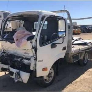 Hino 300 616 XZU-605R NO4C-US Engine - Wrecking V3956