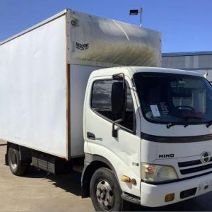 Hino 300 617 XZU-417R NO4C-TV Engine - Wrecking V3969