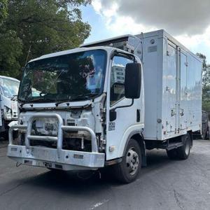 Isuzu NPR 300 NPR-75 4HK1-TCN Engine - Wrecking V3991
