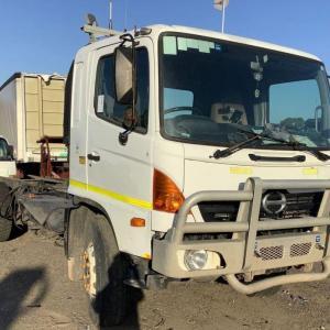 Hino Ranger Pro FM1J 6X4 JO8C-UK Engine - Wrecking V4018