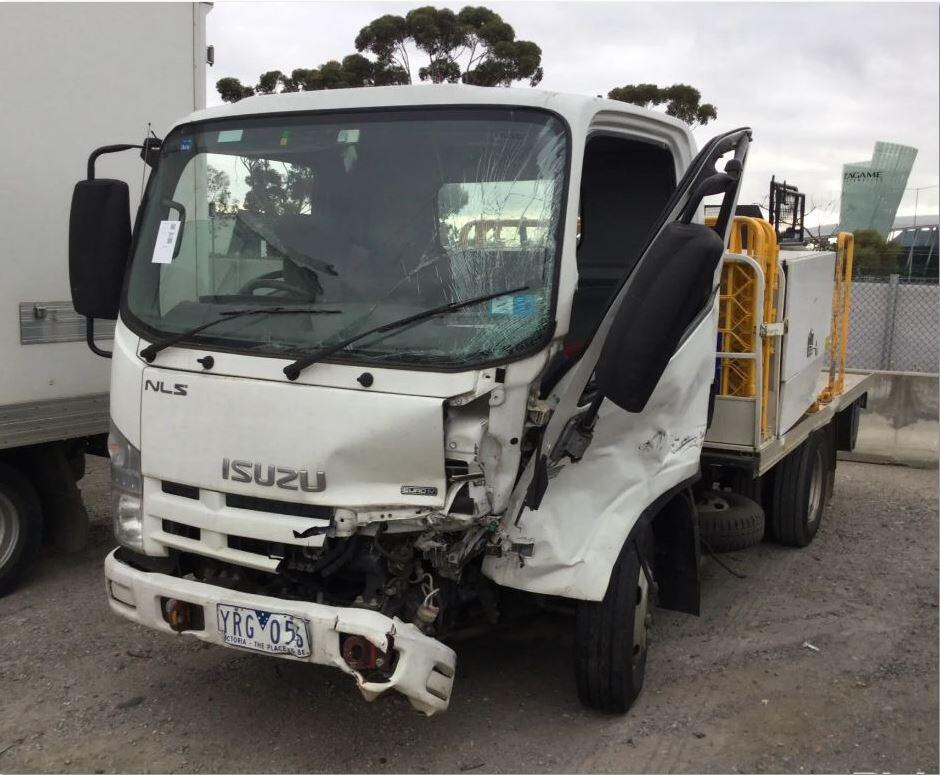 Isuzu NLS 200 4WD NLS-85 4JJ1-TCS Engine - Wrecking V4076