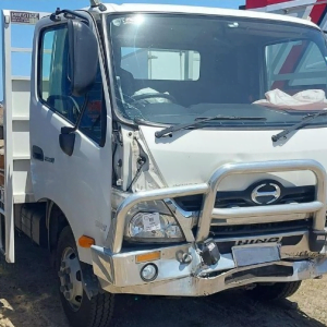 Hino 300 921 Auto Wrecking