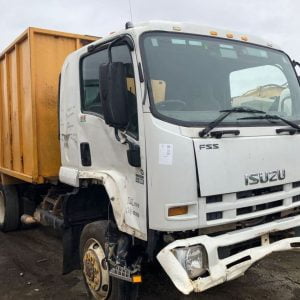 Isuzu FRR 550 Wreckers