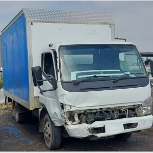 Fuso Canter FE83D