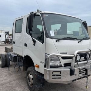Hino 300 817 4x4