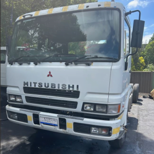Mitsubishi Fuso FV547 V4154