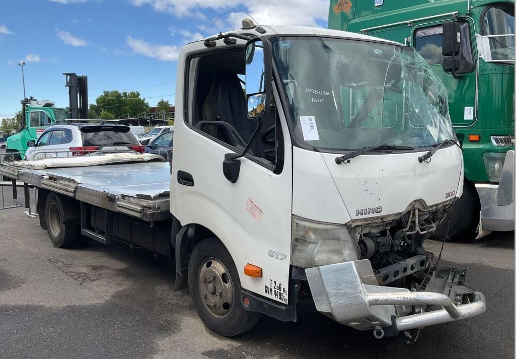 Hino 617 V4110