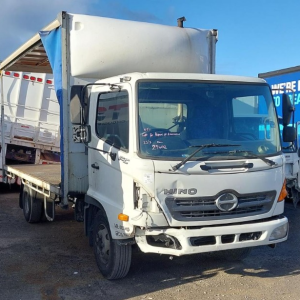 Hino FC4J V4187