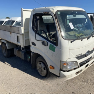 Hino 616 Tipper V4240
