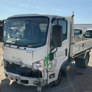 Isuzu NLR Tipper V4318
