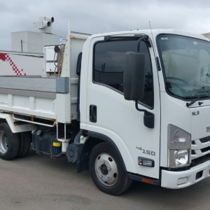 Isuzu NLR 45-150 Tipper V4323