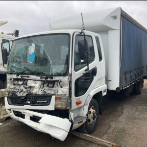 Wrecking Fuso FK61F V436