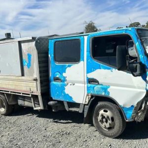 V4393 Canter 515 Dual Cab