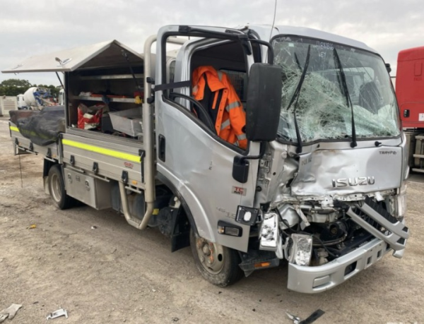 Isuzu NLR 150 V4441