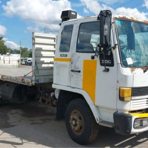 Wrecking Isuzu FSR-12 V4450
