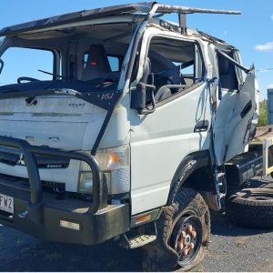 Wrecking Canter 4X4 FGB71 V4451