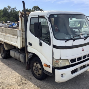 Hino Dutro Tipper V4469