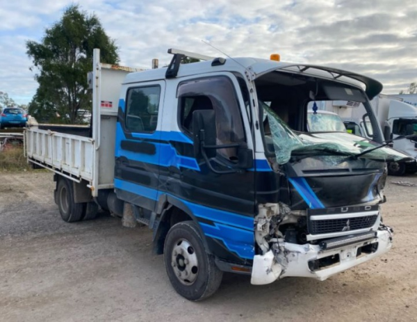 Canter FE84D V4520