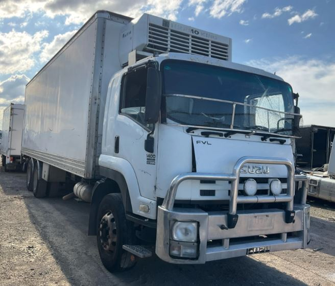 Isuzu FVM 1400 V4528
