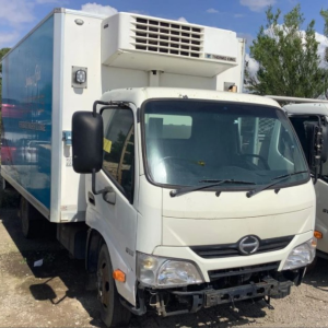 Hino 616 Fridge V4549