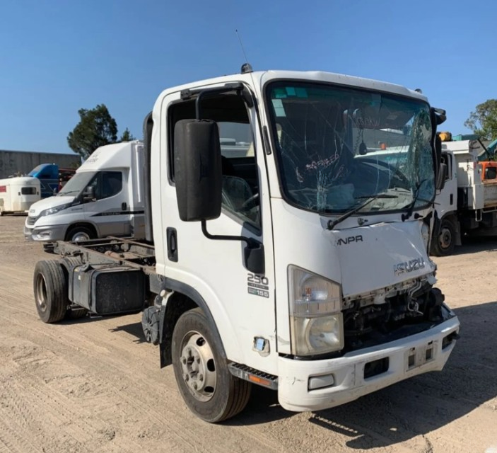 Isuzu NPR 250 V4550