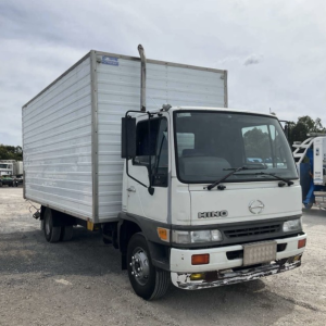 Hino FC3J V4602