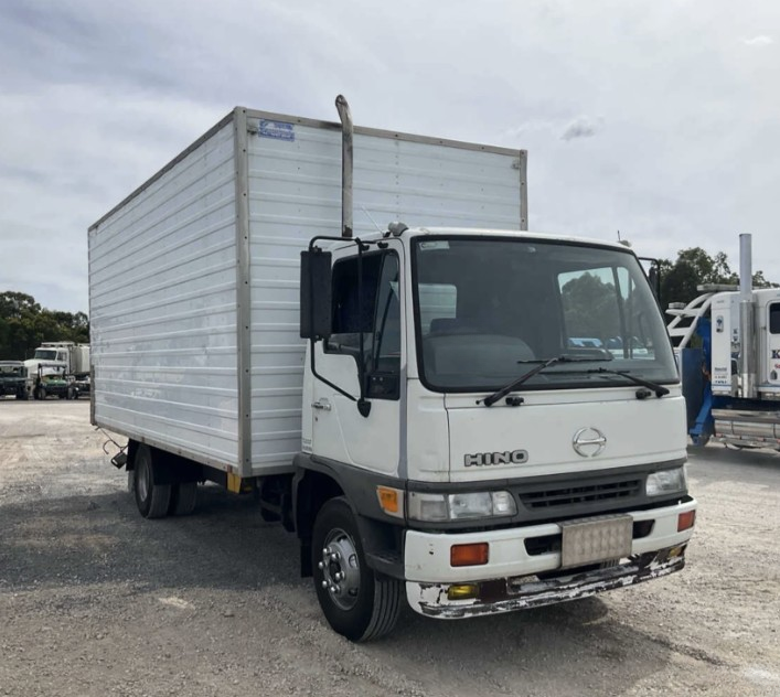 Hino FC3J V4602