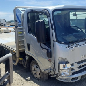Isuzu NLR 45-150 V4631