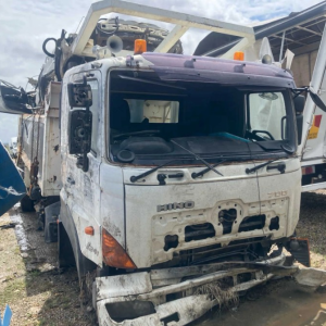 Hino 700 FY 8X4 V4654