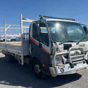 Wrecking Hino 616 V4656