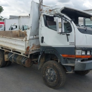 Canter 4x4 FG637 Tipper V4696