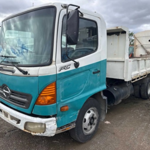 Hino FC4J V4724