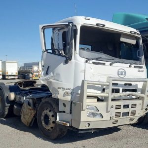 V4772 UD Quon GW 26 460