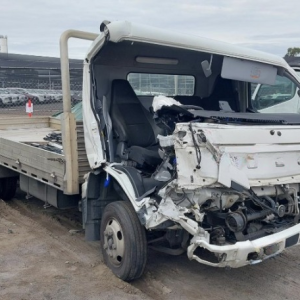 V4781 Fuso Canter 515 FEB21