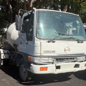 V4797 Hino FC3J