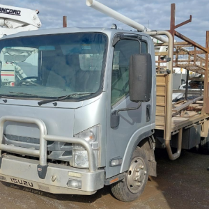 V4804 Isuzu NPR-75
